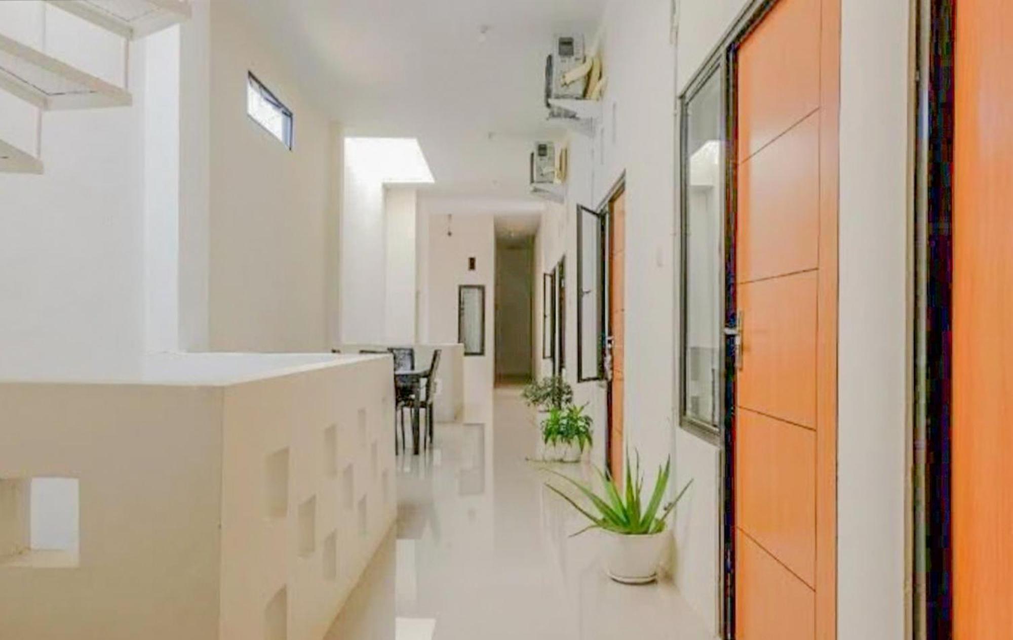 Reddoorz Syariah Near Universitas Muhammadiyah Jembel Exteriér fotografie